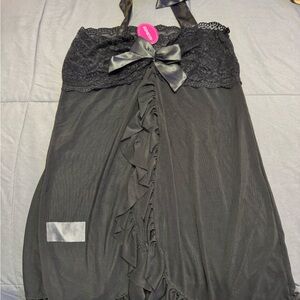 Elegant Black Lace Nightgown